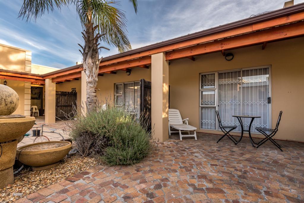 Guesthouse De Tijger Lodge Parow Kültér fotó