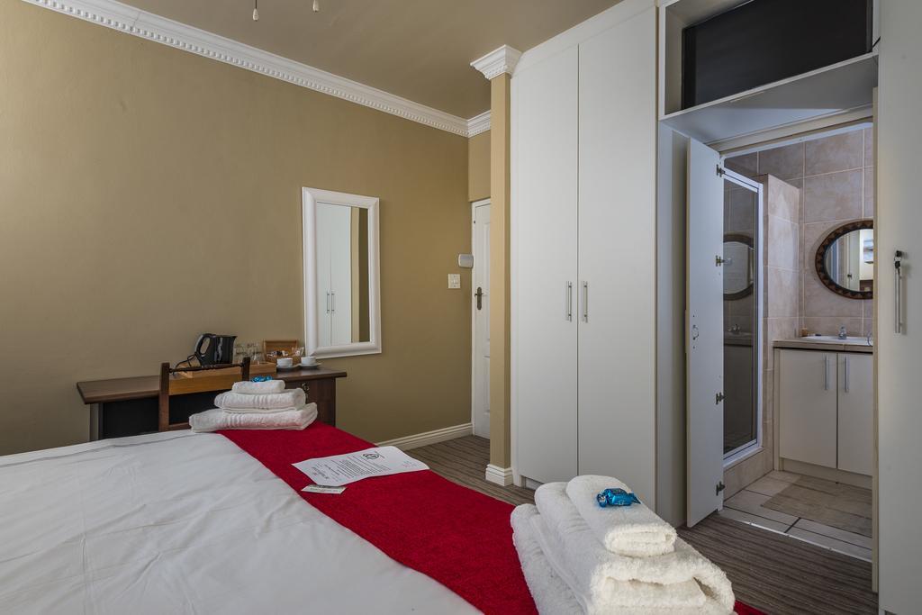 Guesthouse De Tijger Lodge Parow Kültér fotó