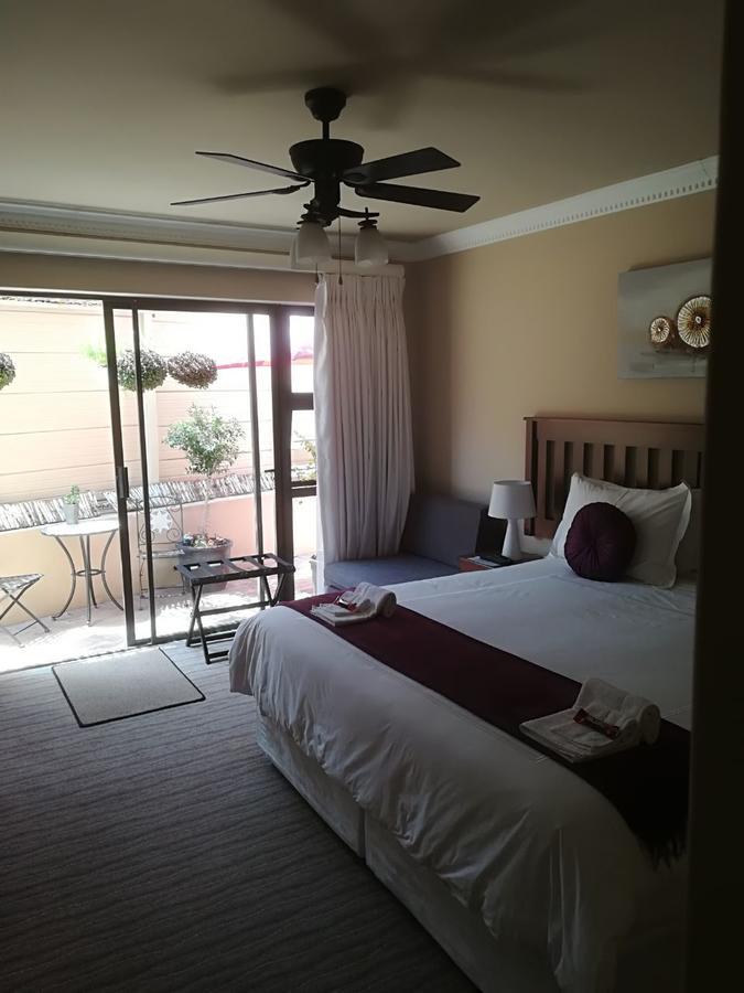 Guesthouse De Tijger Lodge Parow Kültér fotó
